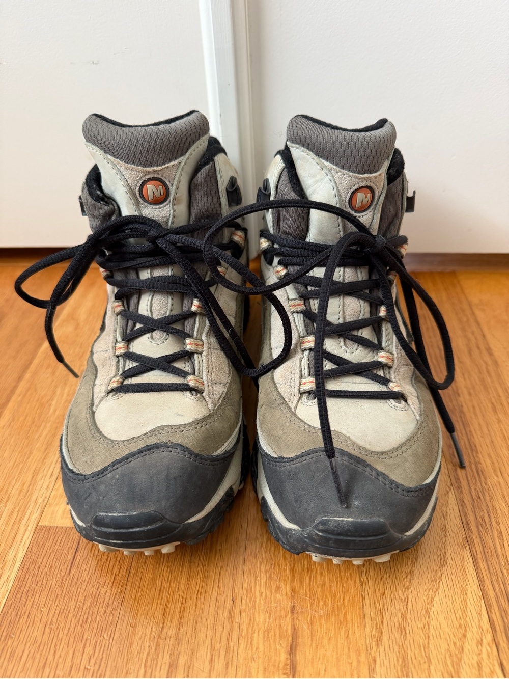 Merrell Women's Pulse 2 Waterproof Mid- Hiker Boots Size 7.5- Wintergreen Color